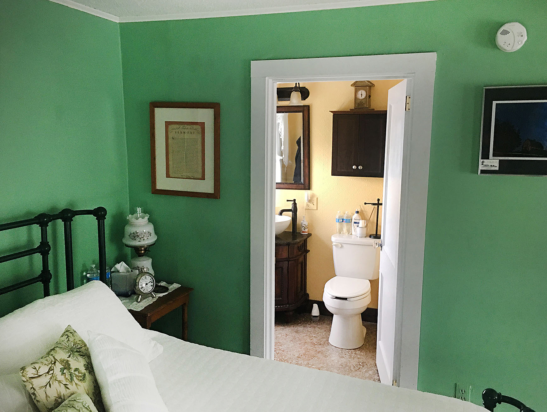 description of photo