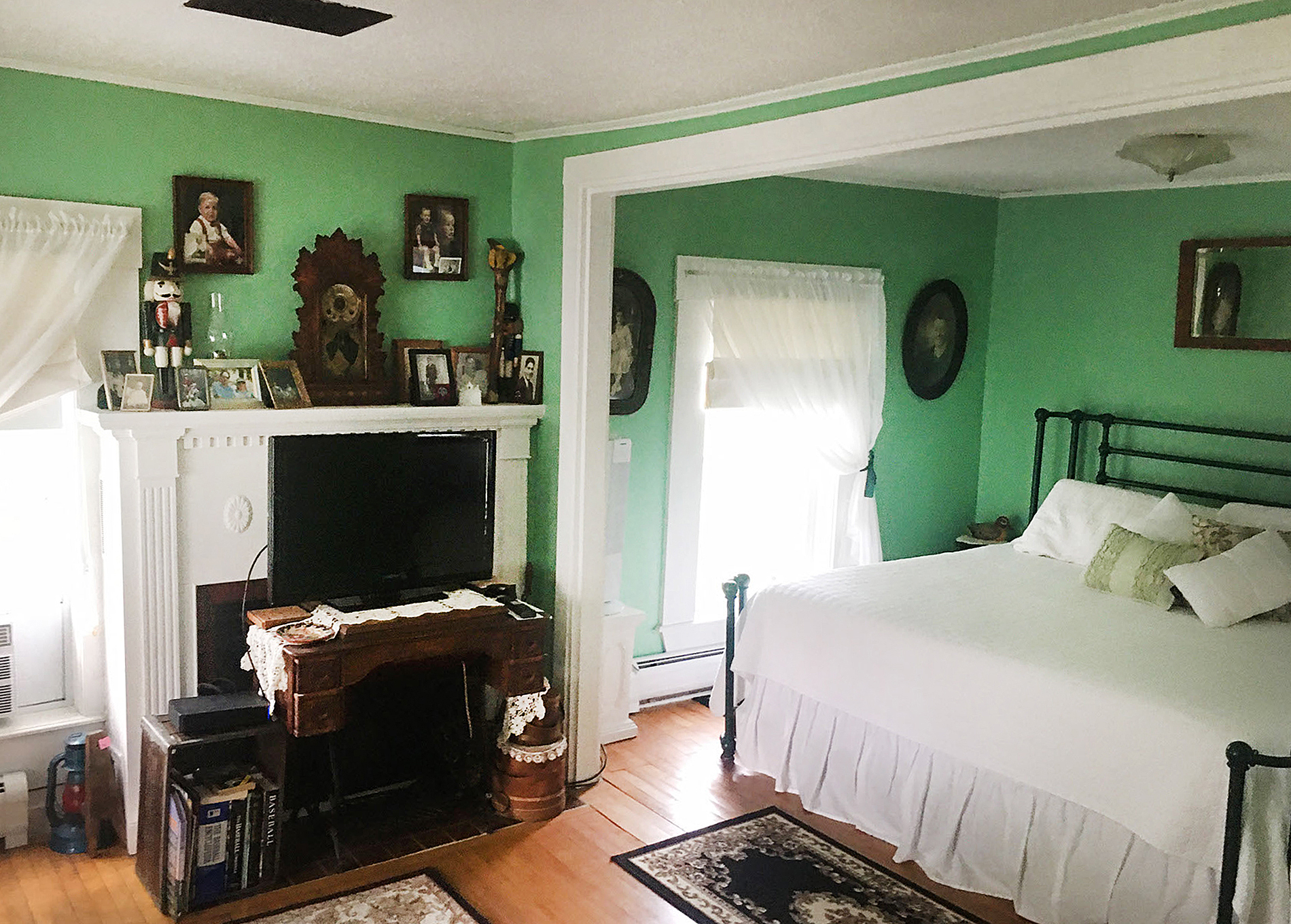 description of photo