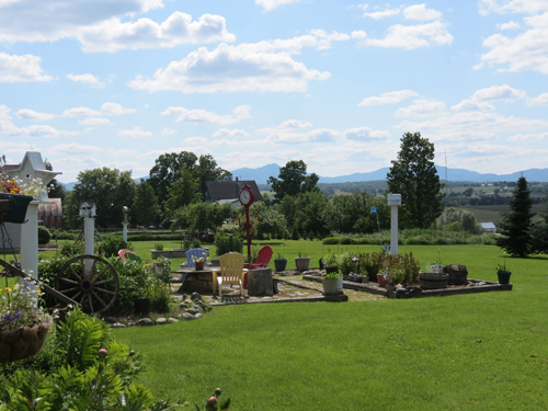 description of photo