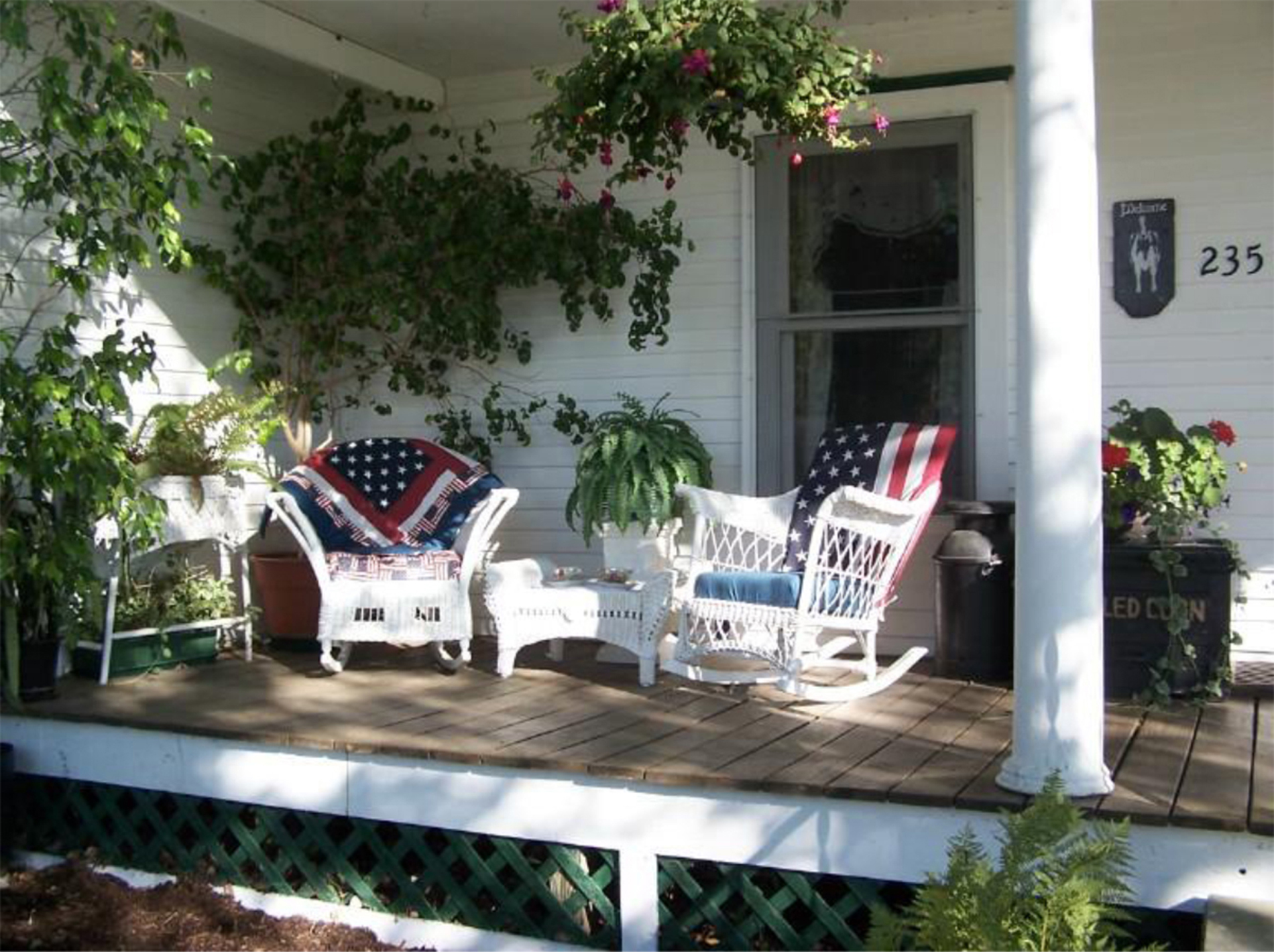 description of photo